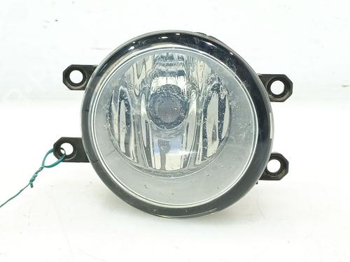 Used Right front fog light TOYOTA AURIS (_E15_) 1.4 D-4D (NDE150_, NDE150R) (90 hp) 30154803