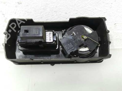 Right rear window switch OPEL SIGNUM Hatchback (Z03) 2.2 direct (F48) | BP3162820I28 