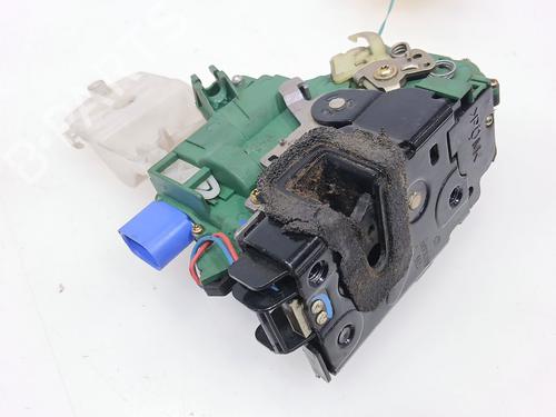 Used Front right lock VW POLO (9N_, 9A_) 1.4 16V (75 hp) 22983715