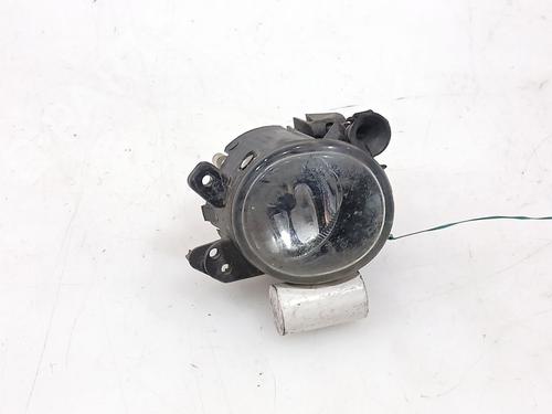 right-front-fog-light-mercedes-benz-c-class-w204-2007-2008-2009-2010-2011-2012-2013-2014-2015-33324548 main image