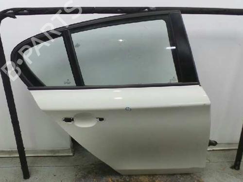 Used Right rear door BMW 1 (E87) 118 d (122 hp) 6821516