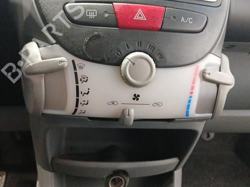 Used Climate control Climate control 38626293 38626293