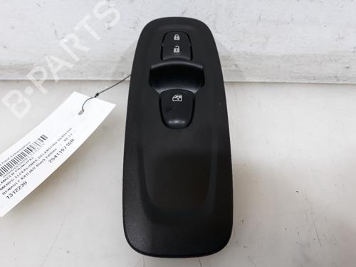 Used Right front window switch RENAULT KADJAR (HA_, HL_) 1.3 TCe 160 (HLNC) (160 hp) 7249839