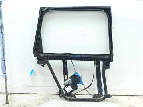 Rear left window mechanism VW TOUAREG (7LA, 7L6, 7L7) 2.5 R5 TDI | BP31953065C24 