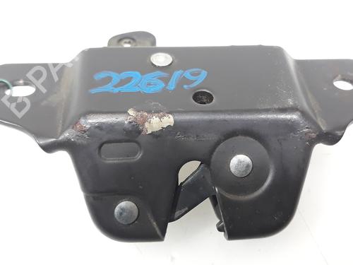 Used Tailgate lock PEUGEOT 406 (8B) 1.8 BiFuel (116 hp) 17728448