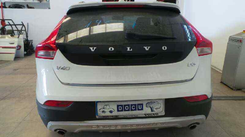 Tuyau Turbo Compatible Volvo V40 2.0 D3/D4 (2012-2017) - Références 31657755, 31370044 - Kit Avec Joints