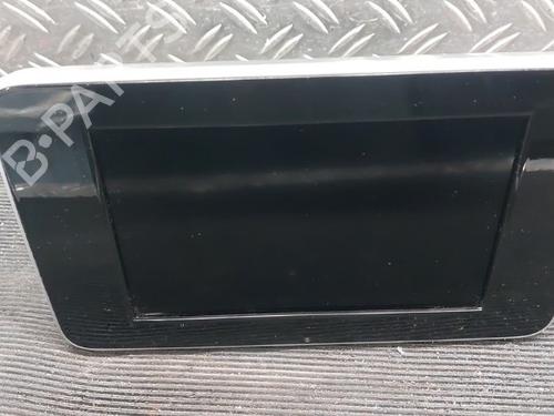 Used Display monitor MERCEDES-BENZ X-CLASS (470) X 250 d (470.230) (190 hp) 32215327