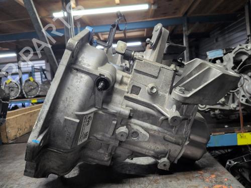 Used Gearbox OPEL KARL (C16) 1.0 (75 hp) 30875160