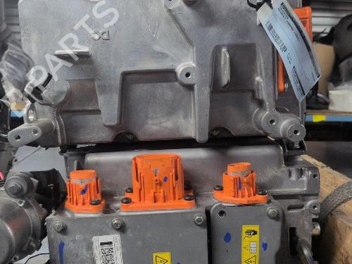 Used Inverter/Converter RENAULT MEGANE I Cabriolet (EA0/1_) 2.0 (EA0G) (114 hp) 26041636