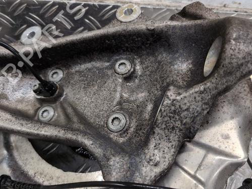 Right front steering knuckle BMW 5 Touring (F11) 528 i | BP26044083M26 