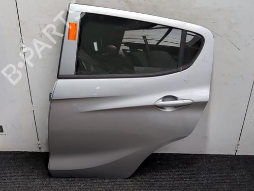 Used Left rear door Left rear door 37153920 37153920