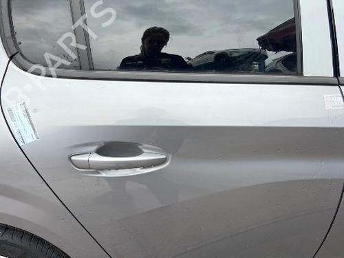 Used Right rear door PEUGEOT 208 II (UB_, UP_, UW_, UJ_) 1.2 PureTech 100 (101 hp) 26044015