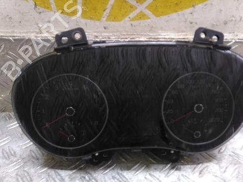 Used Instrument cluster Instrument cluster 26188177 26188177