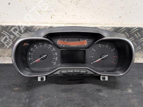 Used Instrument cluster Instrument cluster CITROËN C3 III (SX) 1.2 VTi 82 (82 hp) 34694897 34694897