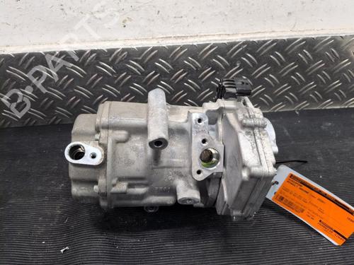 Used AC compressor AC compressor RENAULT ARKANA I (LCM_, LDN_) 1.6 E-TECH 145 (LDMU) (143 hp) 34695042 34695042