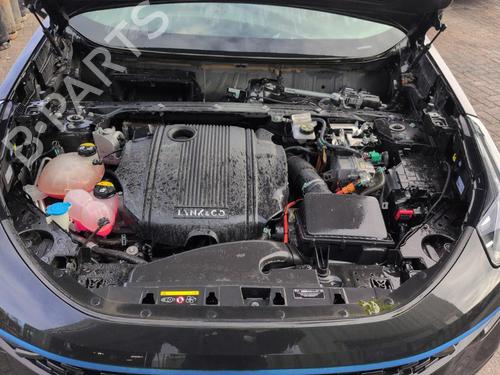 Full front LYNK & CO 01 PHEV | BP33717661S1  - Image 8