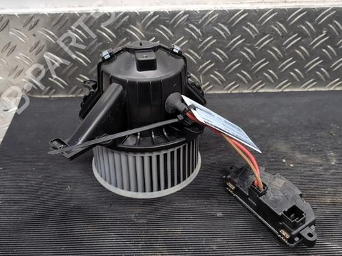 Used Heater blower motor MERCEDES-BENZ V-CLASS (W447) V 300 CDI / d (447.811, 447.813, 447.815) (239 hp) 29066357