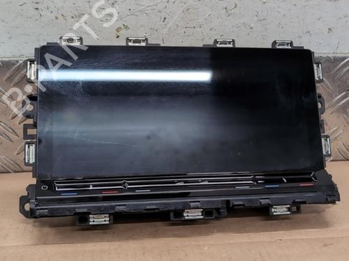 Used Display monitor Display monitor VW GOLF VIII (CD1, DA1) 2.0 TSI R 4motion (320 hp) 40450438 40450438