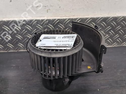 Used Heater blower motor VW TRANSPORTER T5 Van (7HA, 7HH, 7EA, 7EH) 2.0 TDI (140 hp) 29710293