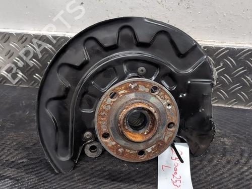 Mangueta delantera izquierda VW T-ROC (A11, D11) 1.5 TSI (150 hp) 29066296