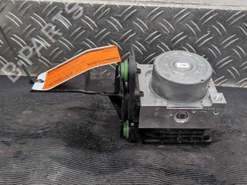 Used ABS pump ABS pump 38233778 38233778