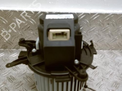 Heater blower motor PEUGEOT EXPERT Van (V_) 1.6 BlueHDi 95 | BP26045167M62 