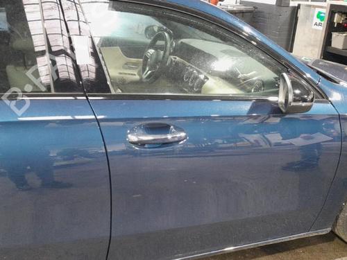 Used Right front door Right front door 26046431 26046431