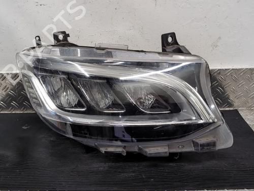 Used Right headlight MERCEDES-BENZ SPRINTER 3,5-t Tourer Bus (B907) 319 CDI (907.733, 907.735) (190 hp) 29855094