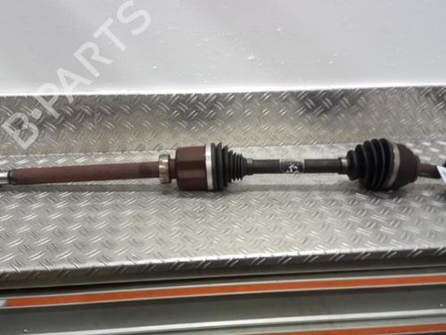 Used Right front driveshaft RENAULT TRAFIC III Van (FG_) 2.0 dCi 120 (FGMN) (120 hp) 26045021