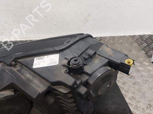 Right headlight SKODA KAROQ (NU7, ND7) 1.5 TSI | BP32520232C29