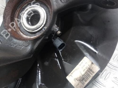Left front steering knuckle VW TRANSPORTER T6 Van (SGA, SGH, SHA, SHH) 2.0 TDI | BP26045035M25 