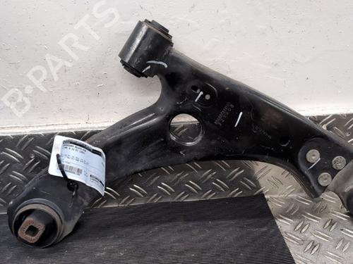 Høyre foran bærearm LYNK & CO 01 PHEV (261 hp) 29965755