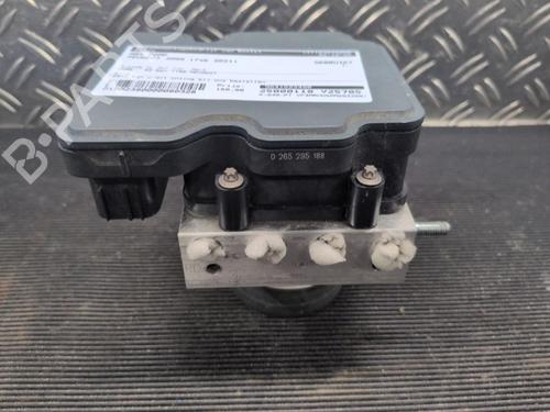 Used ABS pump ABS pump PEUGEOT 3008 II SUV (MC_, MR_, MJ_, M4_) 1.2 THP/ PureTech 130 (MRHNSM, MRHNSU, MRHNSJ, MRHNYW,... (131 hp) 29539859 29539859