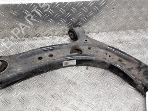Used Right front suspension arm AUDI A3 Sportback (8YA, 8YF) 30 TFSI Mild Hybrid (110 hp) 26046785