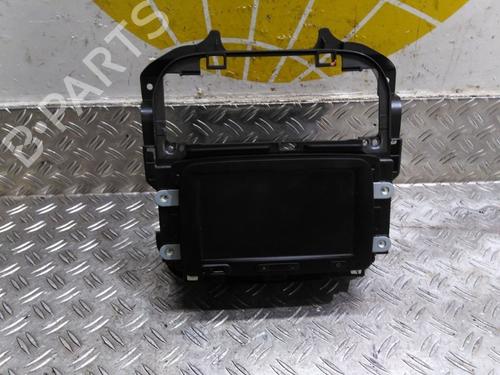 electronic-module-opel-vivaro-b-van-x82-2014-2015-2016-2017-2018-2019-2020-26042809 main image