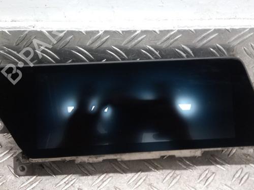 Used Display monitor BMW 2 Gran Coupe (F44) M 235 i xDrive (306 hp) 26317377