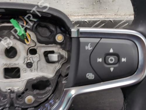 Steering wheel VOLVO EX40 (536) EV | BP38911815C49 - Image 3