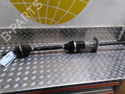 Used Right front driveshaft Right front driveshaft 26041795 26041795