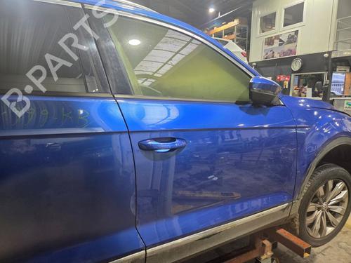 right-front-door-vw-t-roc-a11-d11-2017-31992790 main image
