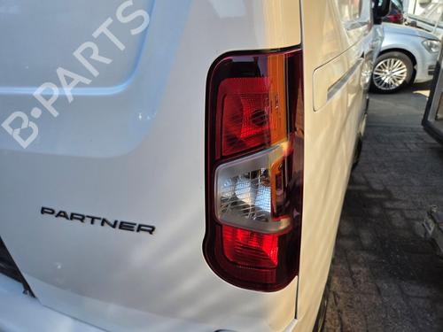 Right taillight PEUGEOT PARTNER Box Body/MPV (K9) 1.5 BlueHDI 130 | BP28083275C35 