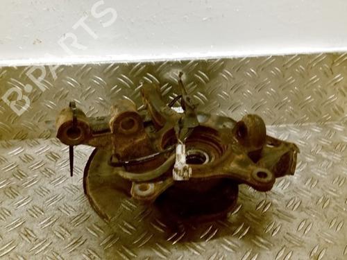 Used Right front steering knuckle TOYOTA YARIS (_P13_) 1.3 (NSP130_, NSP130) (99 hp) 27700749