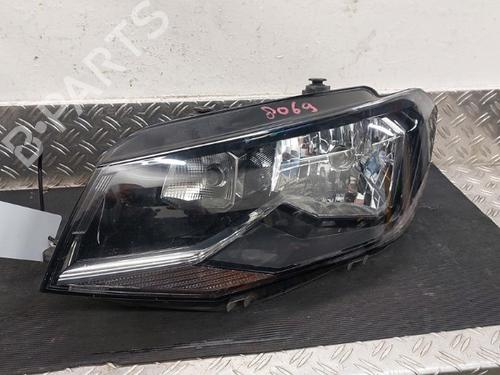 Optica esquerda Optica esquerda VW CADDY IV Box Body/MPV (SAA, SAH) 2.0 TDI (102 hp) 33717509 33717509