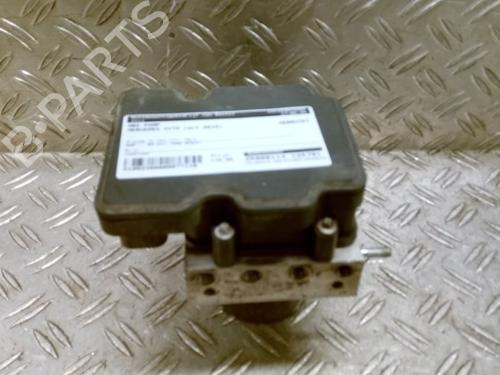 Used ABS pump MERCEDES-BENZ VITO Van (W447) 111 CDI (447.601, 447.603, 447.605) (114 hp) 26048147