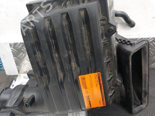 Used Air filter box Air filter box VW POLO VI (AW1, BZ1, AE1) 1.6 TDI (95 hp) 33286558 33286558