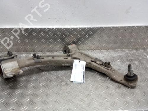 Used Right front suspension arm MERCEDES-BENZ GLA-CLASS (X156) GLA 200 (156.943) (156 hp) 26047900