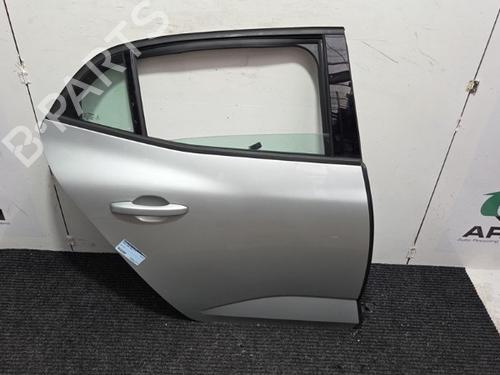 Used Right rear door RENAULT MEGANE IV Hatchback (B9A/M/N_) 1.2 TCe 100 (B9MS) (100 hp) 27465329
