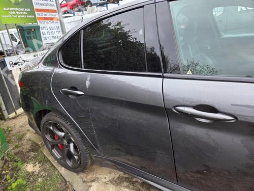 Used Right rear door Right rear door ALFA ROMEO GIULIA (952_) 2.9 Quadrifoglio (952AAM24) (510 hp) 33844834 33844834