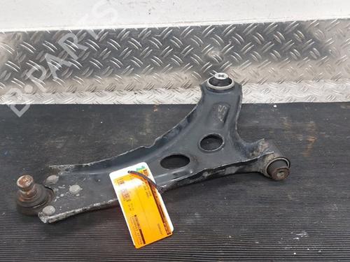 Used Right front suspension arm Right front suspension arm OPEL CORSA F (P2JO) 1.2 (68) (101 hp) 33844816 33844816