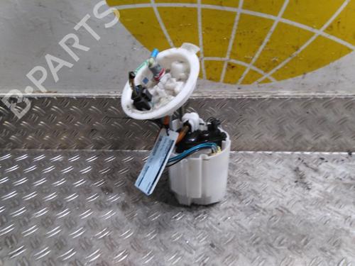 Used Fuel pump BMW 2 Gran Coupe (F44) 218 i (140 hp) 26042983