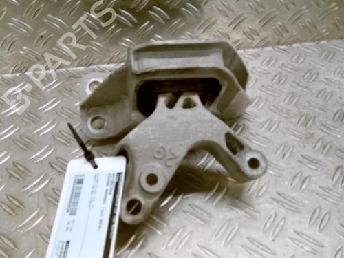 Used Engine mount NISSAN QASHQAI II SUV (J11, J11_) 1.2 DIG-T (115 hp) 26044640